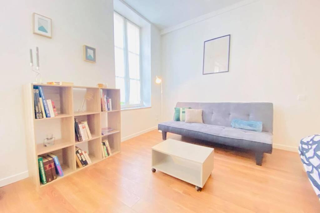 Studio De Charme Apartment Laon Exterior photo