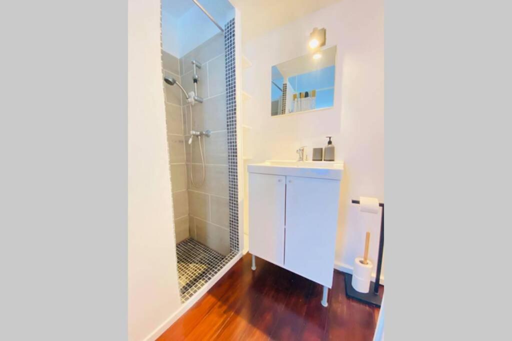 Studio De Charme Apartment Laon Exterior photo
